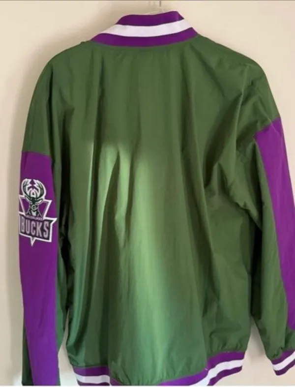 Milwaukee Bucks NBA Jacket Mitchell & Ness - Image 3