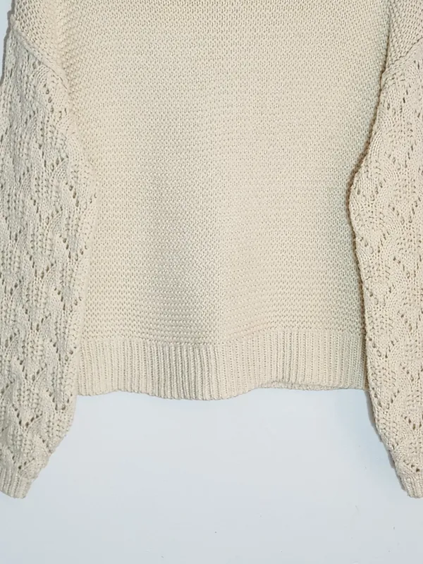 Universal Thread Cream Cropped Sweater with Open Knit Sleeves Size Medium - Image 3