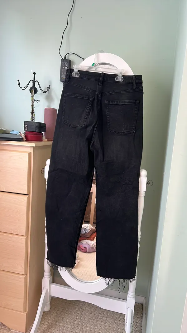 Wild Fable Distressed High-Waisted Jeans - Image 3