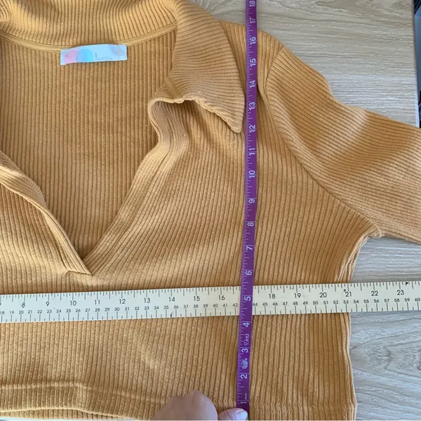 Free People Beach Large Honey Yellow‎ Deep V Neck Collar Crop Sweater Rib - Image 5