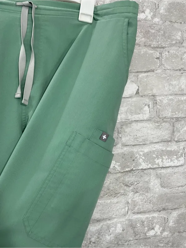 Figs Women's Straight Leg Scrub Pants - Minty Green - Image 3