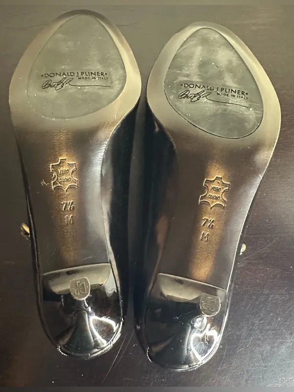 Donald J. Pliner Bronze/Copperish Brown Patent Mary Jane Peep-Toe Heels - Image 10