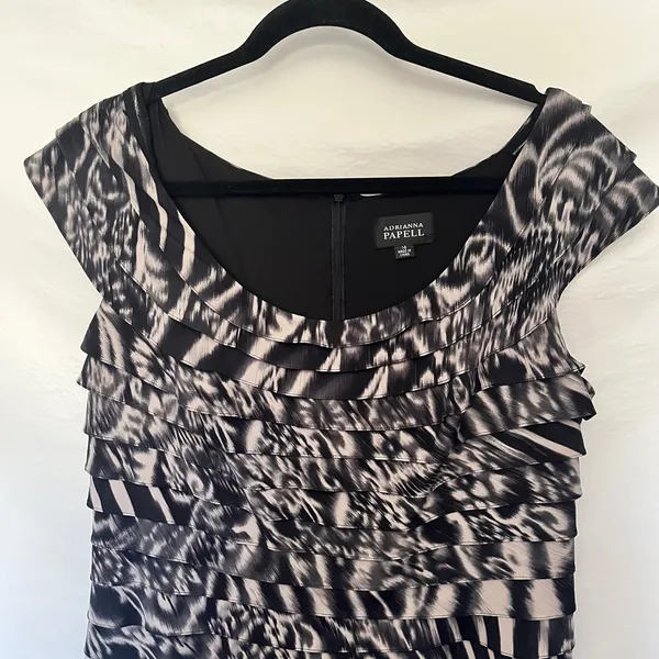 Adrianna Papell Tiered Sheath Dress 14 Mob Wife Animal Maximal Cocktail Abstract - Image 13