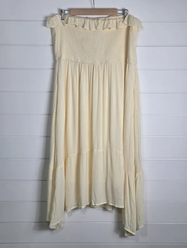 Hollister Cream Smocked Strapless Ruffle Maxi Dress size XXL P - Image 6
