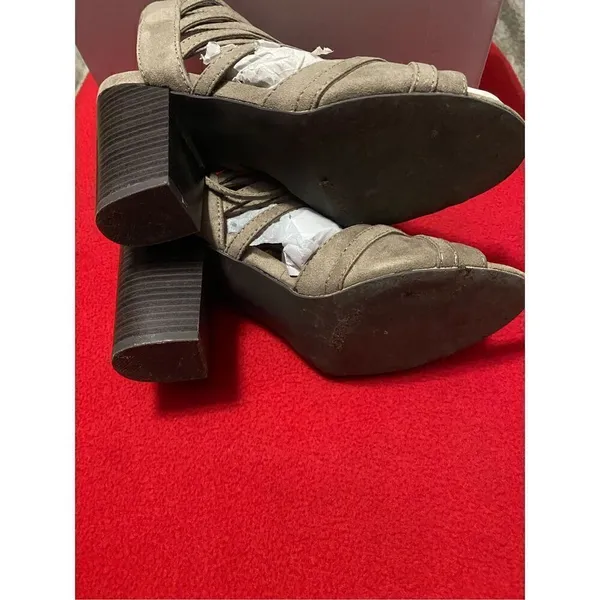 Just Fab Nedala Taupe Block Heel Strappy Sandals Size 8 - Image 6
