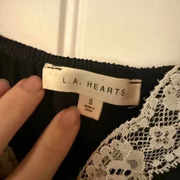 LA Hearts Black‎ Satin Lace Trim Cami Top Women's Size Small Tie Front - Image 4