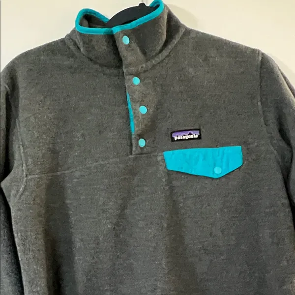 Patagonia Gray and Teal Fleece Pullover - Image 4