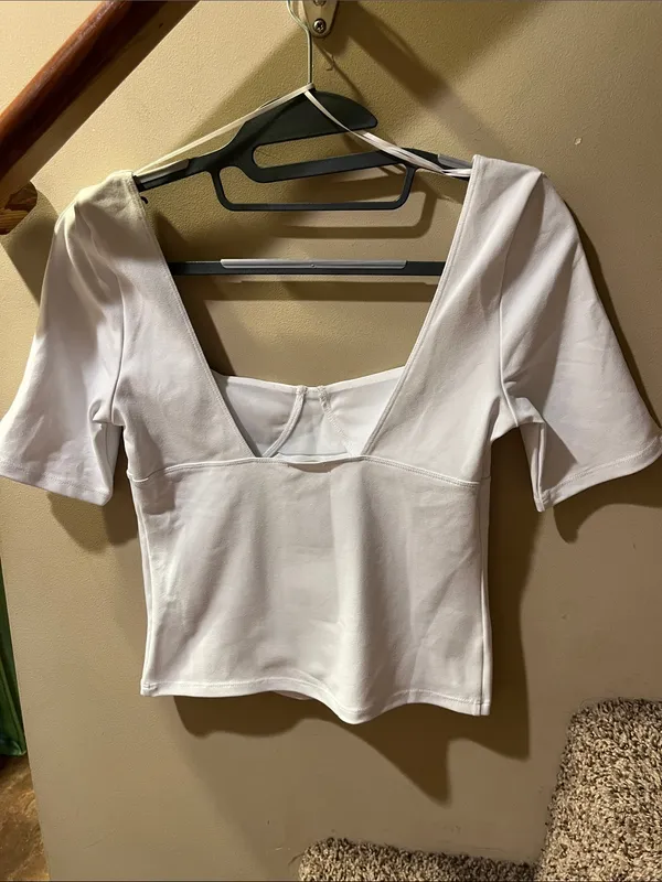 Free People White Scoop Bust Short Sleeve Crop Top - Image 3