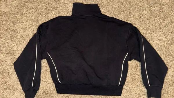 Athleta cropped quarter zip  - Image 6