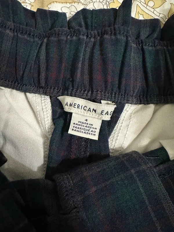 American Eagle Plaid Shorts - Image 4