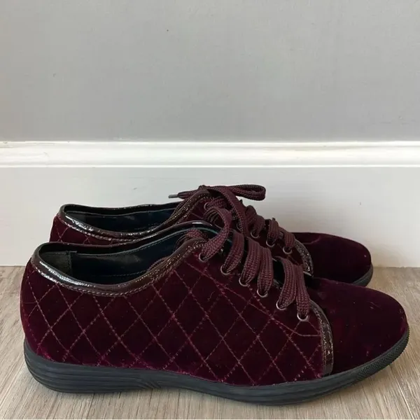 AQUATALIA Glenda Quilted Velvet Sneakers - Image 3