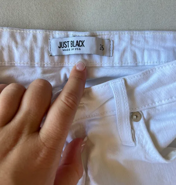 Just Black Jeans - Image 3