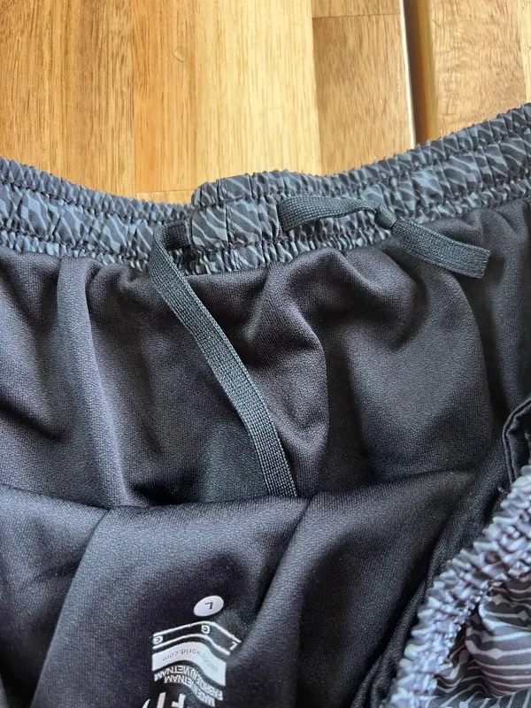 Nike Dri-FIT Women’s Running Shorts Gray Black Pattern Athletic Size Large - Image 5