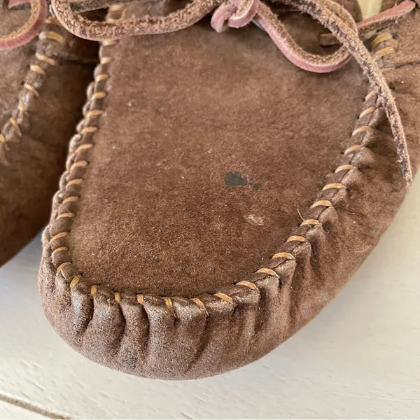 UGG Suede Shearling Moccasin Slippers Dark Brown size 8 - Image 11