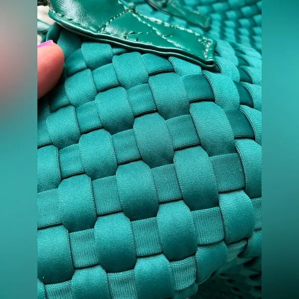 Beautiful spacious tote💚💚💚 Green - Image 12