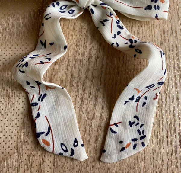 ‼️Cream Long Bow Scrunchie‼️ - Image 3