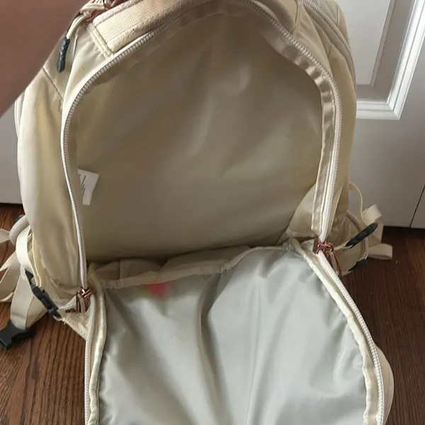 The North Face Borealis Off White and Rose Gold Backpack - Image 6