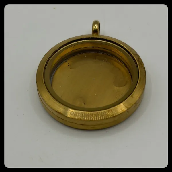 Origami Owl Locket Pendant Womens Small Gold Crystal Grandma Charm‎ Necklace - Image 4