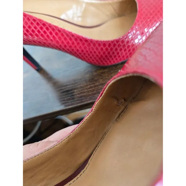 Calvin Klein Red Snakeskin Reptile Heels Pumps Stilettos 3" Statement Shoe 9.5 - Image 7