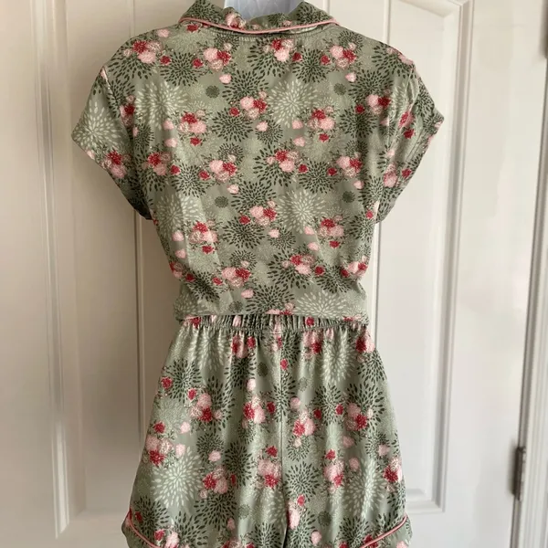 Balletcore Floral Green & Pink Satin Bow Pajama Set by Cynthia Rowley Sz Medium - Image 7