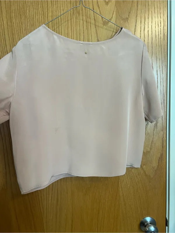 Cuyana cropped pink silk top size small - Image 6