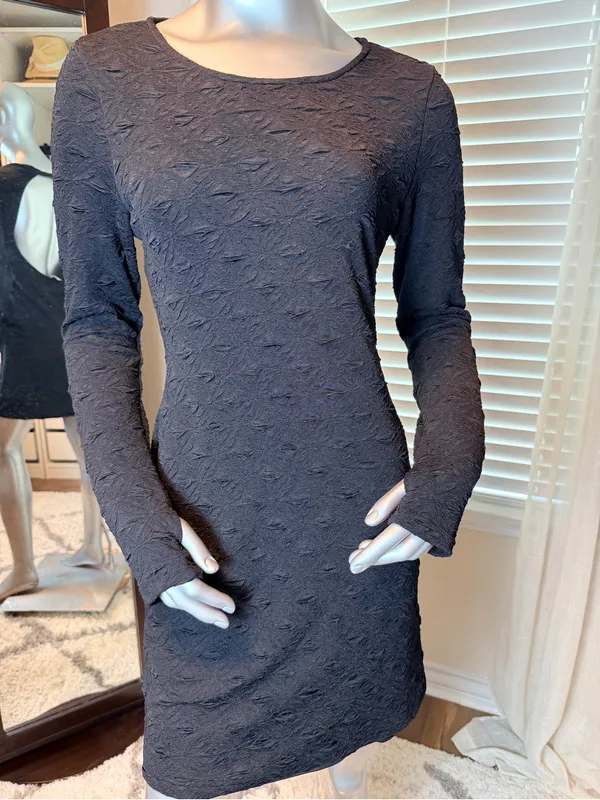 Free People Paulie Mini Dress Medium Black Textured Open Back Thumbhole Boho - Image 3