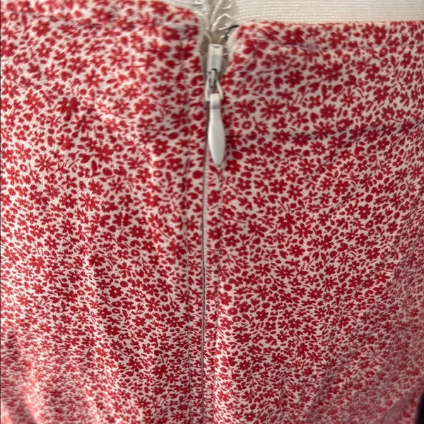 Abercrombie & Fitch red Mini A-Line Skirt Set top size S bottom size M - Image 4