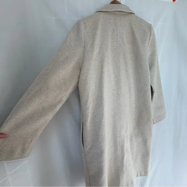 Zara Buttoned soft coat Sand size large shacket trench - Image 3
