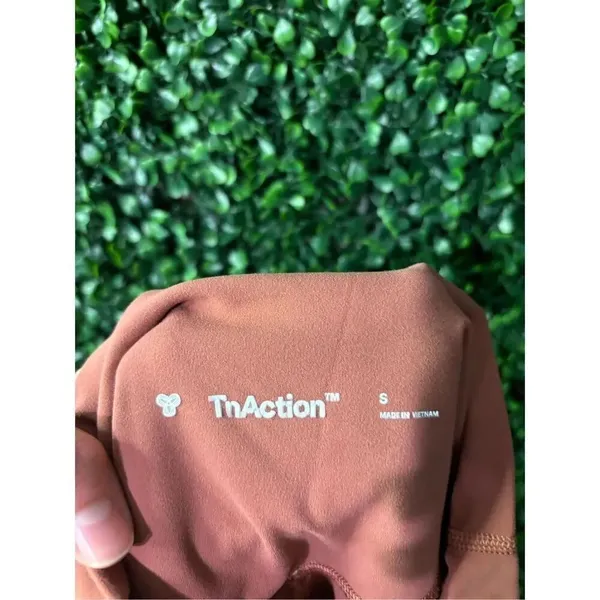 Tna Aritzia Blush Pink High Rise Biker Shorts Size Small - Image 3
