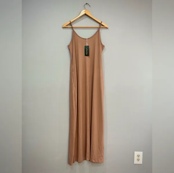 SALE! Brown Ofeefan Tank Maxi Dress Size M NWT - Image 4