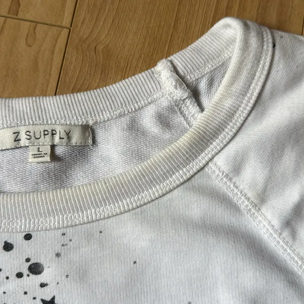 White Star Print Sweatshirt - Image 3