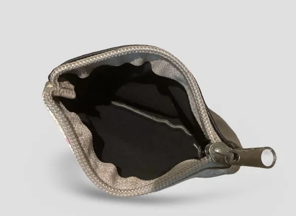 Frida Kahlo Faux Leather Coin Pouch - Image 4