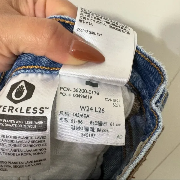Levi’s 501 Original High Rise Straight Leg Jeans Women’s 24 Distressed Button Fl - Image 10