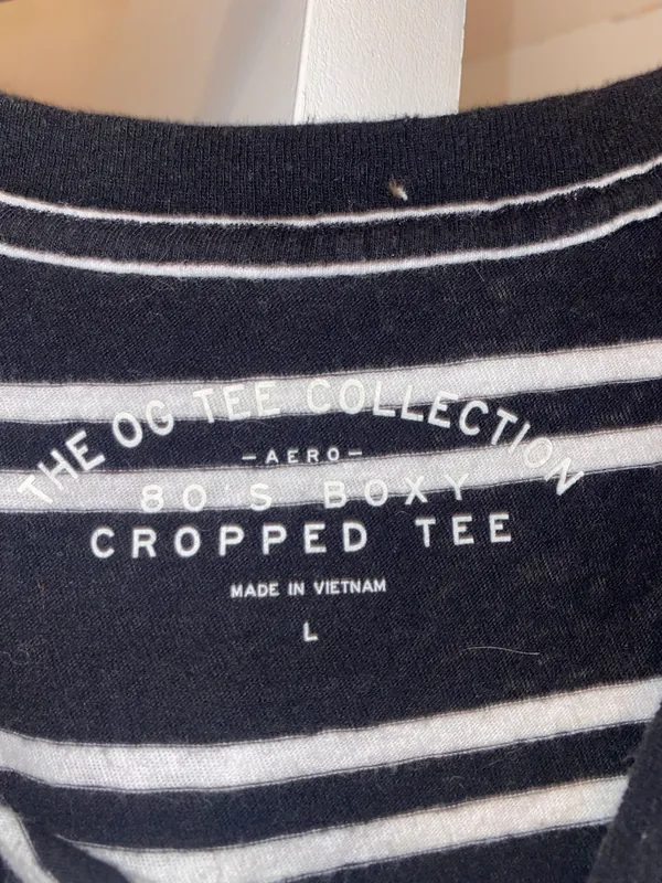 American Eagle Crop Top Tee - Image 3