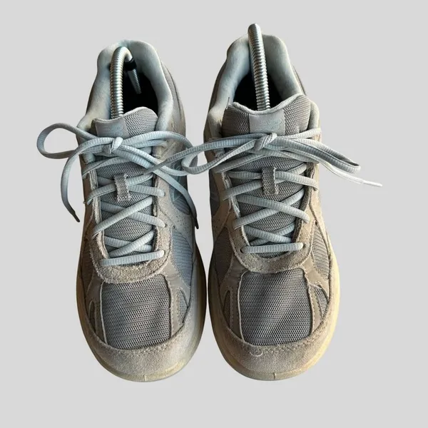 New Balance Women's Abzorb Sneakers WW877SB Size 9.5 Gray Suede/Mesh Athletic - Image 4