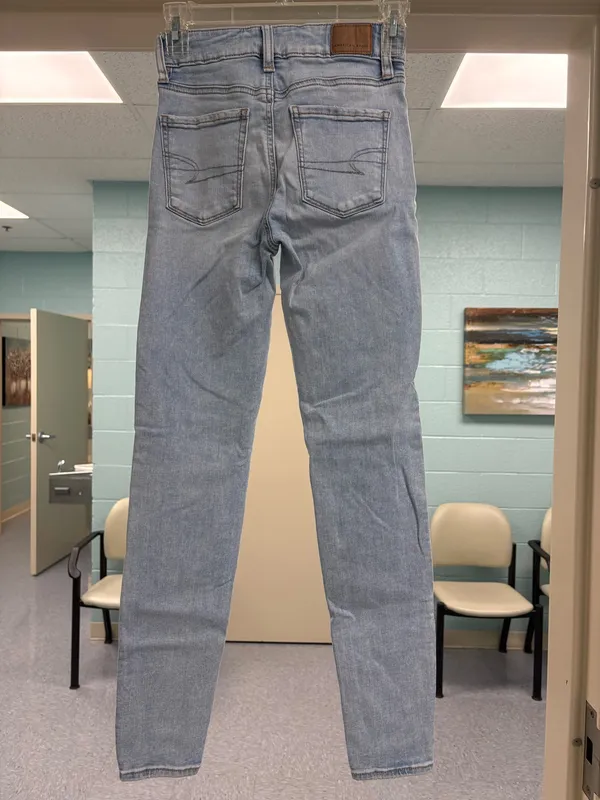 American Eagle Jeans - Image 2
