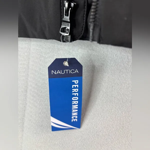 Nautica Performance M Men's Water Resistant Vest - Image 8