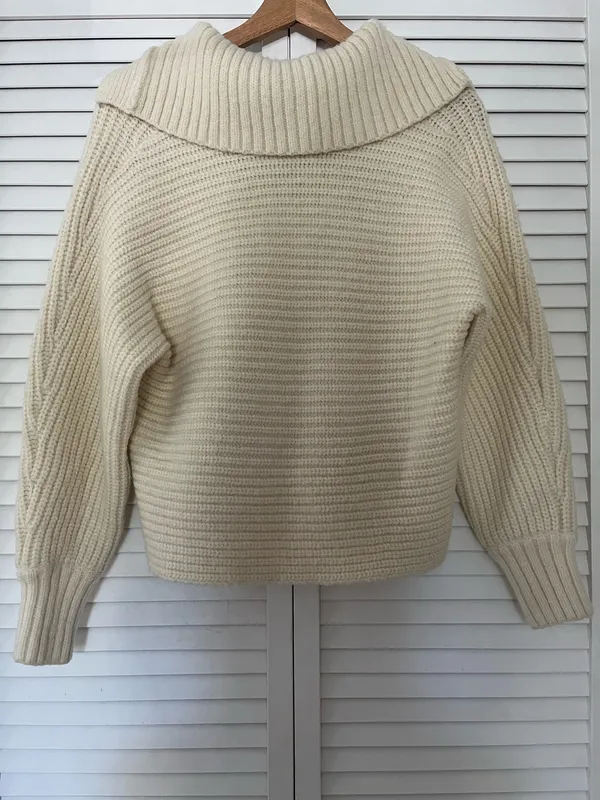 Lulu’s Sweater - Image 3