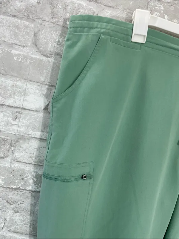 Figs Women's Straight Leg Scrub Pants - Minty Green - Image 2