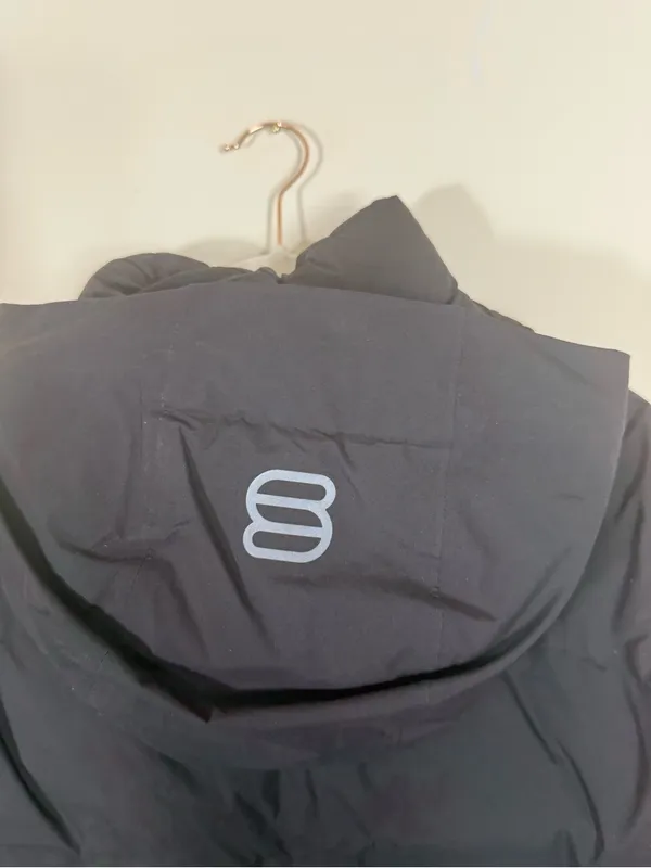 Aritzia The Super Puff Long cliMATTE Puffer Coat Black 2XS - Image 9