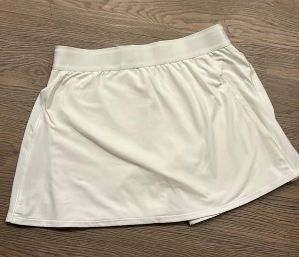 Nike White Tennis Golf Skirt Skort - Image 5
