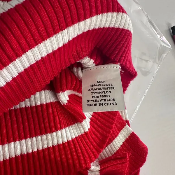 Red White Stripe Sweater Womens XS Ribbed Fitted Pearl Button Sleeve - Image 10