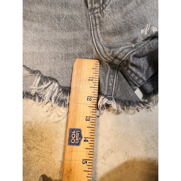Garage Denim Festival Shorts Gray Distressed High Waisted‎ Raw Hem Size 1 25 - Image 6
