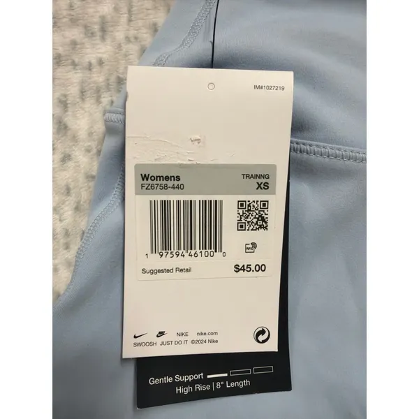 Nike‎ One Womens High Rise 8 Inch Biker Shorts Light Blue FZ6758-440 XS…. - Image 6