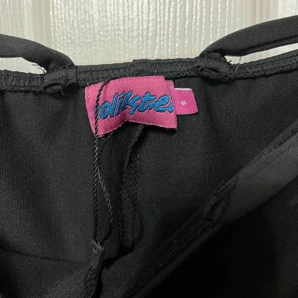 NWOT Edikted Aliyah STRAP FLARE PANTS black‎ size small - Image 3
