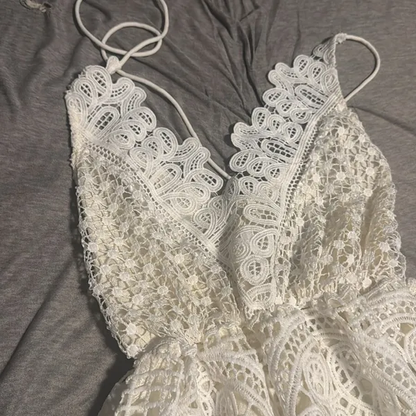 White lace dress size large - Image 3