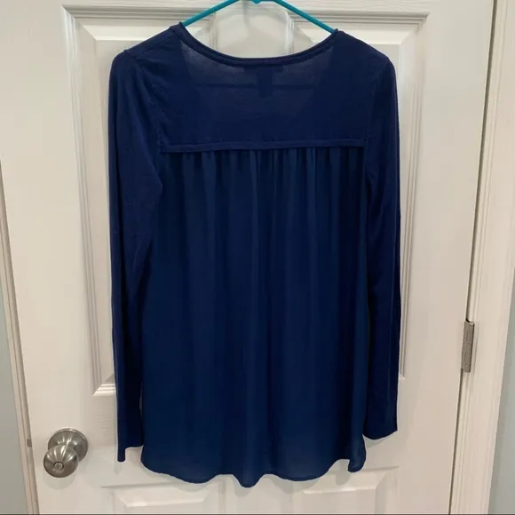 White House Black‎ Market blue long sleeve top SM - Image 3