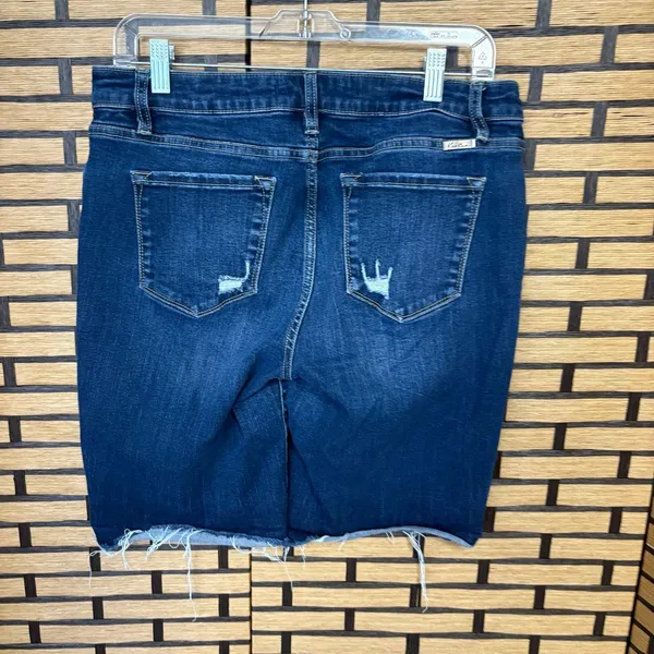 KanCan Denim‎ Bermuda Shorts Size 13/30 - Image 2