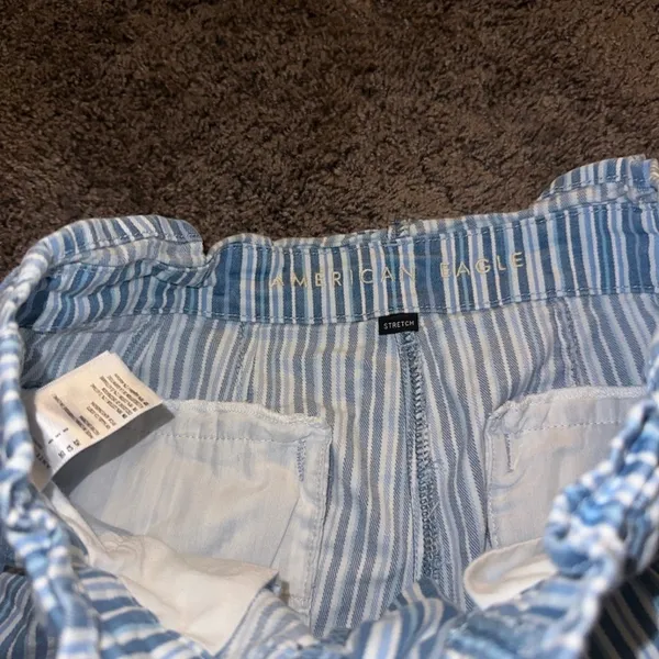 American Eagle shorts - Image 2