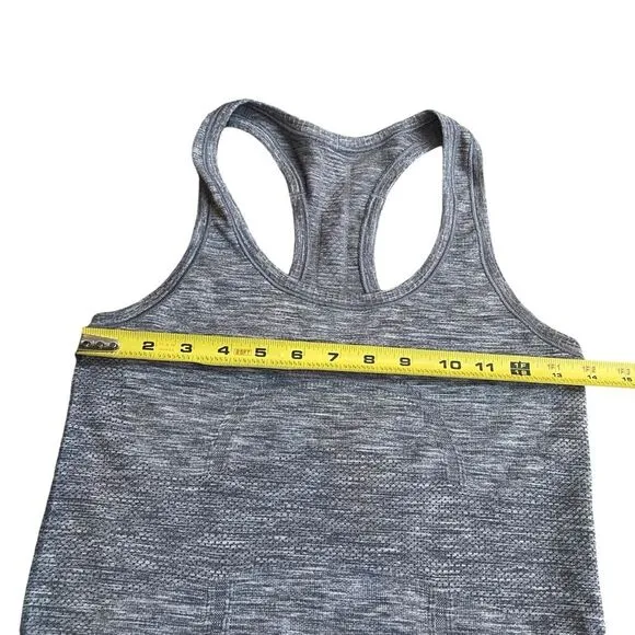 Lululemon Swiftly Tech Racerback Tank Size 4 Light Gray Marl Fitted Sporty‎ Gym - Image 8